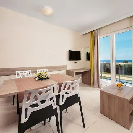 Modern Near The Lejlighed Umag